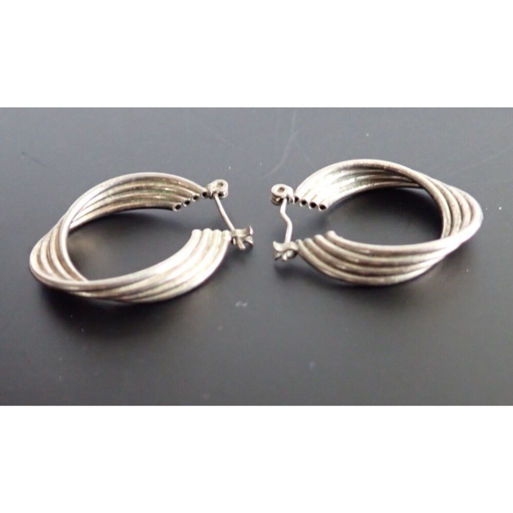 Signed 925 Sterling Silver Twisted Round Hoop Earrings 3.38 grams 1' Pierced - Picture 5 of 9